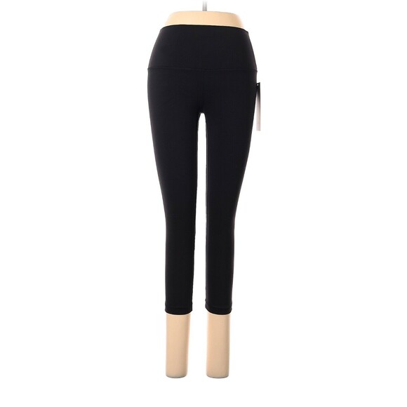 LULULEMON ATHLETICA Black Align HR Crop 21